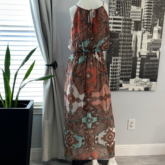 Sweet Storm Multicolor Paisley Maxi Dress - Picture 5 of 11